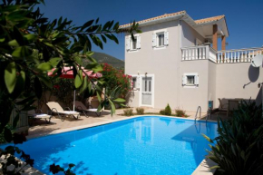 Гостиница Le Torri Villas  Нидри